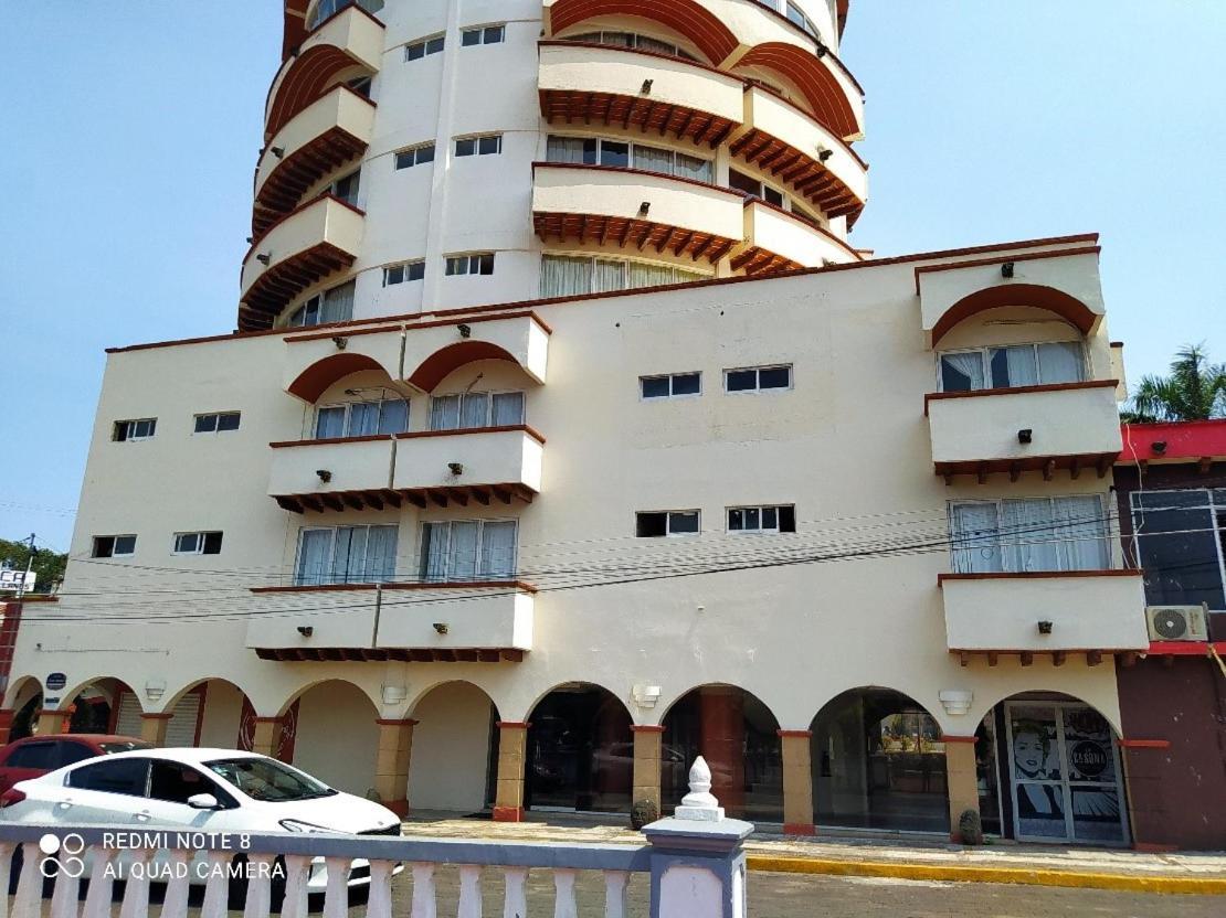 فندق Gran Santiago Plaza Santiago Tuxtla المظهر الخارجي الصورة
